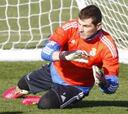 Iker Casillas está a 67 minutos del récord de Buyo en el 95