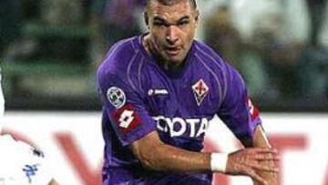 <B>RUMBO A TURÍN.</B> Bojinov defenderá durante una campaña la camiseta juventina.