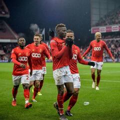 Standard Lieja derrotó al Real Amberes en la Liga de Bélgica