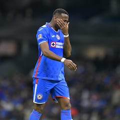 Cruz Azul vs América: Michael Estrada es expulsado