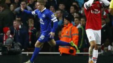 Gerard Deulofeu, durante un partido con el Everton ante el Arsenal.