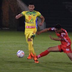 Patriotas deja escapar un triunfo clave ante Huila en Liga Águila