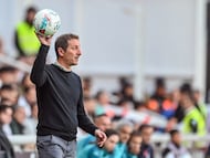 12/10/25 PARTIDO SEGUNDA DIVISION
BURGOS - REAL VALLADOLID
LUIS MIGUEL RAMIS