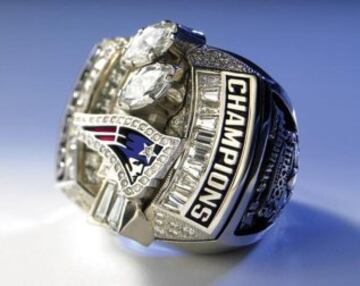 New England Patriots 32 - 29 Carolina Panthers
1 de febrero de 2004
MVP: Tom Brady
