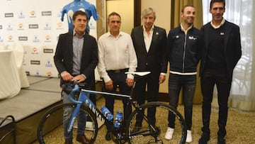 20/11/19
 
 DESAYUNO DE EUROPA PRESS 
 
 40 A&bdquo;OS DE CICLISMO. DE REYNOLDS A MOVISTAR
 
 PERICO DELGADO ANGEL ARROYO EUSEBIO UNZUE ALEJANDRO VALVERDE 40 A&Ntilde;OS DE CICLISMO DE REYNOLDS A MOVISTAR