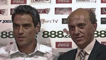 <b>SEGURO. </b>Del Nido volvió a mostrar ayer su total confianza en la plantilla de Manolo Jiménez.