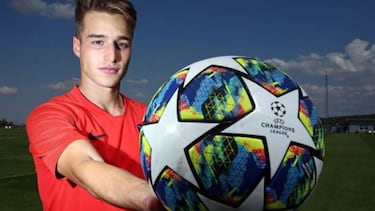 Los hermanos Tenas, en el Atlético y en el Barcelona, son los gemelos de Segunda B