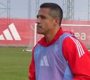 Alexis Sánchez hace esto después de la práctica de Sevilla y las redes explotan: ya es viral