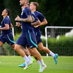 “Posiciones muy cercanas”: Sánchez está cerca de tener nuevo club