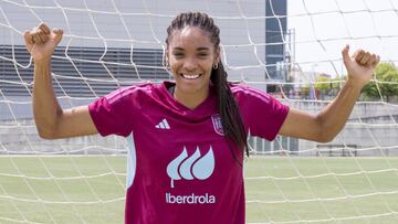 Salma Paralluelo: “El Barça no me dejaba hacer atletismo y fútbol”