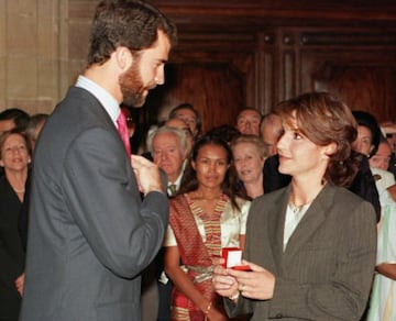 En 1998, Arantxa S¨¢nchez Vicario gan¨® por tercera vez Roland Garros. Su sacrificio y constancia deportiva, para el jurado fue "un modelo a imitar por los profesionales del mundo entero". "Se ha distinguido tambi¨¦n por sus condiciones humanas", apuntaron. Tambi¨¦n tuvieron en cuenta la creaci¨®n por parte de la tenista de una fundaci¨®n para ayudar a j¨®venes tenistas.