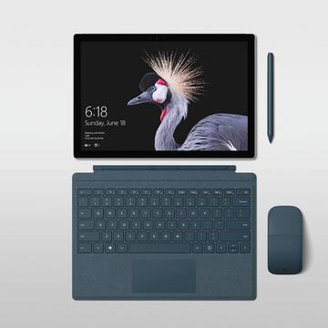 Surface Pro de Microsoft con el teclado, trackpad y el nuevo l&aacute;piz