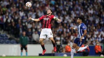 Sigue en vivo online el partido Porto - Milan, jornada 3 de la Champions League, que se disputar&aacute; hoy 19 de octubre desde las 2:00 p.m.., en el estadio Do Dragao.