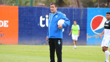 El estratega llev&oacute; a cabo su primer microciclo esta semana y ya ha realizado llamadas para conocer mejor el presento del f&uacute;tbol chap&iacute;n.