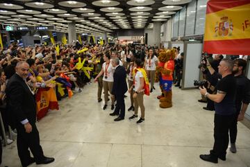 La seleccion española, medalla de plata en el Campeonato del Mundo en Japón.