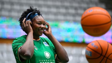 Mariam Coulibaly, antes de un partido del Joventut.