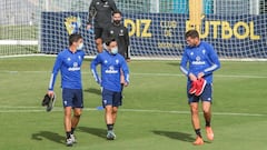  CADIZ CF ENTRENAMIENTO SEMANAL IZA CON GARRIDO Y ALCALA