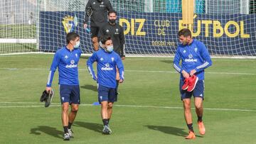 CADIZ CF ENTRENAMIENTO SEMANAL IZA CON GARRIDO Y ALCALA