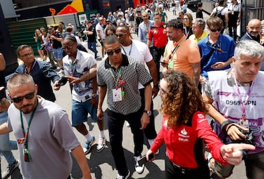 Kylian Mbappé a su llegada al Circuito de Montmeló.