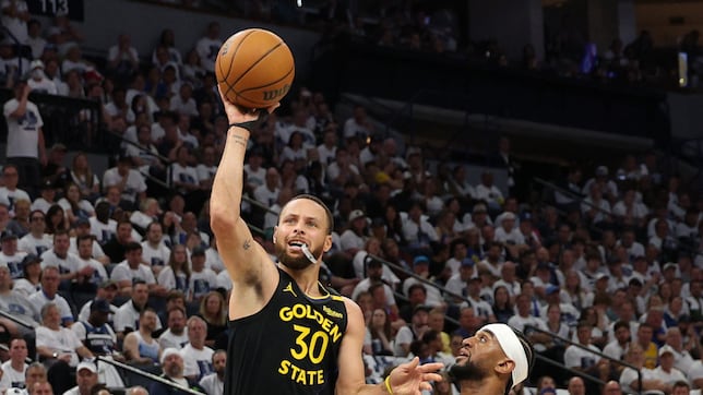 Steph Curry enciende las alarmas por lesión en Juego 1 contra Timberwolves