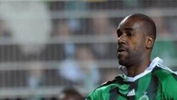 Lesión de Paulao deja al Betis con dilemas en la zaga