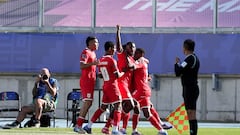 Panamá sigue con vida