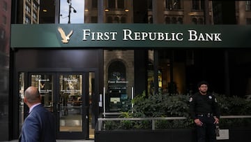 La FDIC se prepara para colocar al First Republic Bank bajo administración judicial. ¿Ésto puede afectarle si no tiene cuenta ahí? Aquí la explicación.