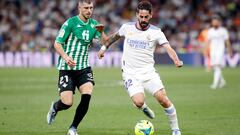 Guido (izquierda), junto a Isco en el Real Madrid-Betis.