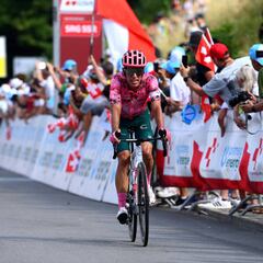 Rigoberto Urán se retira de la Vuelta a Suiza por covid-19