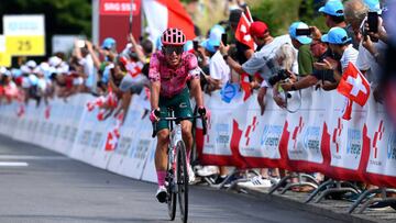 Rigoberto Urán durante un etapa de la Vuelta a Suiza.