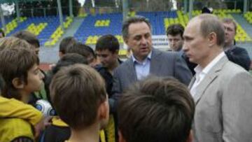 Vitaly Mutko, ministro de Deportes ruso, junto a Putin.