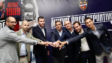 Los nombres propios copan la presentaci¨®n del nuevo ¨¢rea deportiva