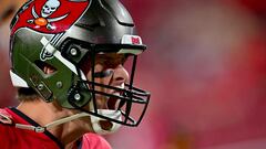 TAMPA, FLORIDA - DECEMBER 05: Tom Brady #12 of the Tampa Bay Buccaneers warms up prior to the game against the New Orleans Saints at Raymond James Stadium on December 05, 2022 in Tampa, Florida.   Julio Aguilar/Getty Images/AFP (Photo by Julio Aguilar / GETTY IMAGES NORTH AMERICA / Getty Images via AFP)