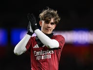 Soccer Football - UEFA Champions League - Round 16 - Second Leg - Arsenal v Bayer Leverkusen - Emirates Stadium, London, Britain - March 17, 2026 Arsenal's Max Dowman during the warm up before the match REUTERS/Tony O Brien