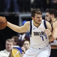 Un gran Doncic no pudo con un colosal Curry