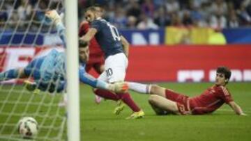Gol anulado a Benzema.