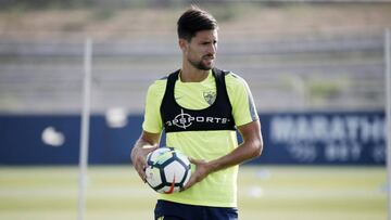 Adrián González, en el Ciudad de Málaga.