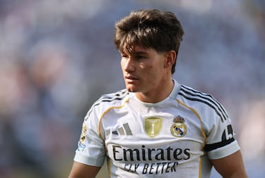 La solución para el fichaje de Carreras la tiene... ¡un futbolista blanco!