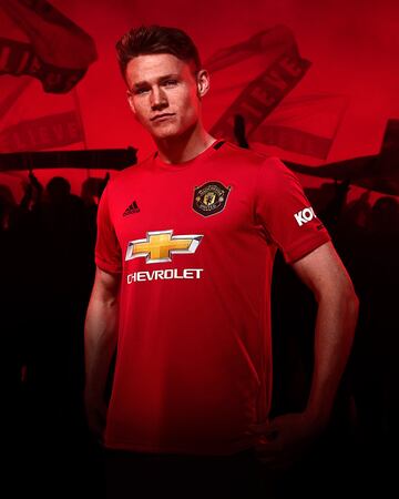 El jersey adidas conmemorativo de Manchester United, en imágenes