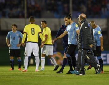 Uruguay golea a Colombia 3-0 en el Centenario