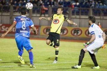 Brayan Riveros debe purgar un partido porque recibió cinco amarillas con San Luis. 