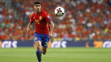 Asensio, frente a Italia.