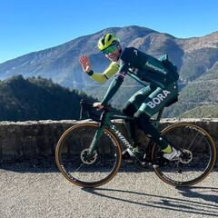 Roglic se estrena con el Bora en París-Niza ante Evenepoel