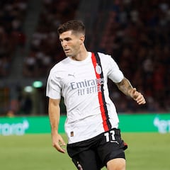 Christian Pulisic anota golazo en su debut oficial con AC Milan en Serie A
