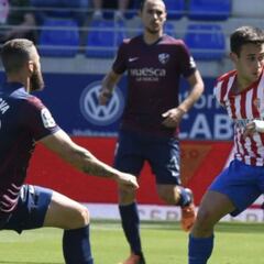 Pedro Díaz mantiene vivo al Sporting