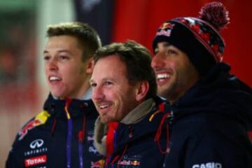 Christian Horner, Daniel Ricciardo y Daniil Kvyat 