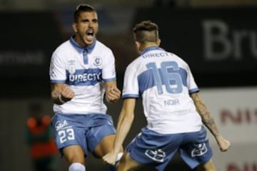 Futbol, Audax vs Universidad Catolica.
Decima fecha, cmapeonato de Clausura 2016/17.
El jugador de Universidad Catolica Ricardo Noir, derecha, celebra con Enzo Kalinski su gol contra Audax durante el partido de primera division disputado en el estadio Bicentenario La Florida de Santiago, Chile.
16/04/2017
Andres Pina/Photosport
************

Football, Audax vs Universidad Catolica.
10th date, Clousure Championship 2016/17
Universidad Catolica's player Ricardo Noir, right, celebrates with Enzo Kalinski after scoring against Audax during the first division football match held at the Bicentenario La Florida stadium in Santiago, Chile.
16/04/2017
Andres Pina/Photosport