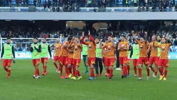 El Lecce solo cobrará los sueldos de marzo si no desciende