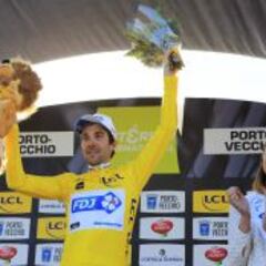 El francés Pinot se lleva la contrarreloj y es el nuevo líder