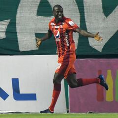 Adrián Ramos renueva con América hasta 2023